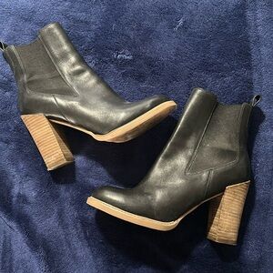 Marc Fischer LTD black high heeled boots